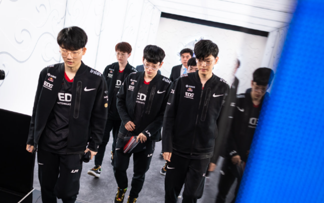 奖的殊荣时 奖的殊荣时