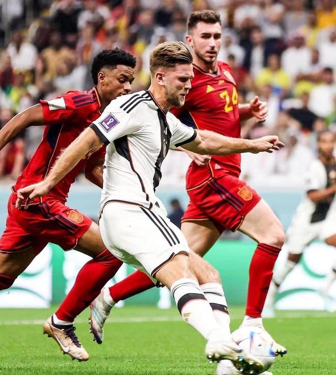 点明赢球逻 点明赢球逻