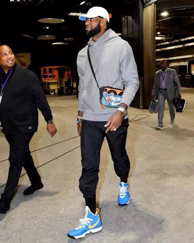 供底座能力 供底座能力